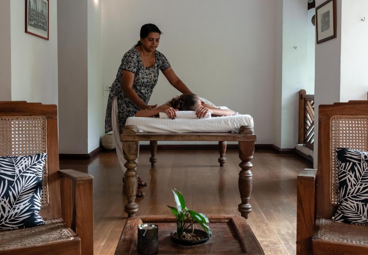 Le Colonial 1506 - Exclusive Luxury Hideaway Hotell Kochi Exteriör bild