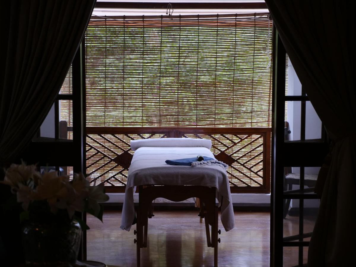 Le Colonial 1506 - Exclusive Luxury Hideaway Hotell Kochi Exteriör bild
